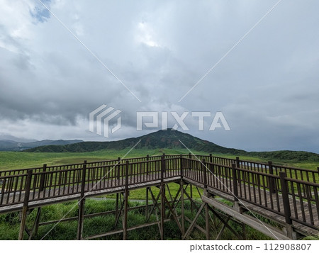 可以享受騎馬樂趣的旅遊勝地草千里濱 112908807