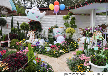 theme Floral Joy Around Tow, HK Flower Show March 15 2024 112910125