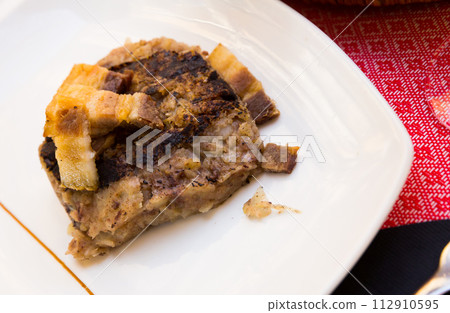Mashed potatoes and cabbage with bacon Mashed potatoes and cabbage with bacon 112910595
