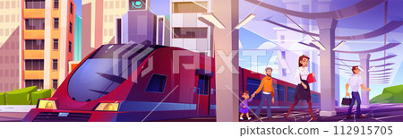 People on city train station 112915705