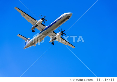 [Airplane] Bombardier DHC-8 Dash8 DHC-8-400 112916711