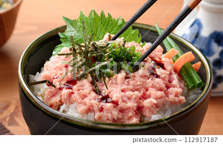 Negitoro-don Tuna Tataki-don 112917187