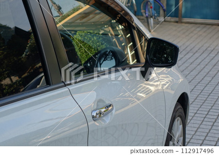 car side view car side view 112917496