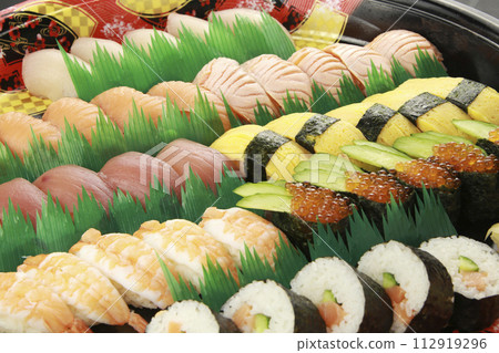 Fresh and delicious take-out sushi 112919296