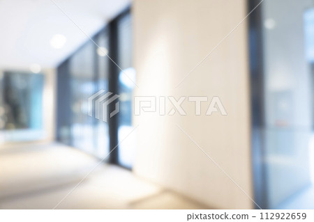 Downtown background blur 112922659