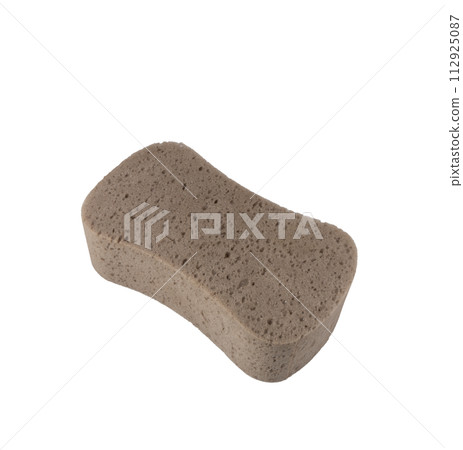 a synthetic sponge 112925087
