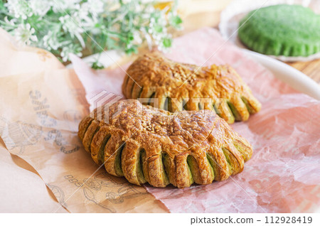 Danish pastry Danish pastry 112928419