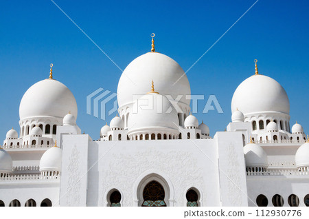 Sheikh Zayed mosque in Abu Dhabi Sheikh Zayed mosque in Abu Dhabi 112930776