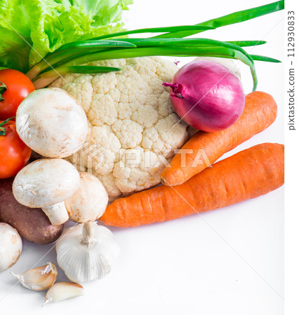 fresh colorful vegetables 112930833