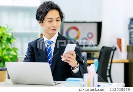 商人辦公室智能手機 112930979