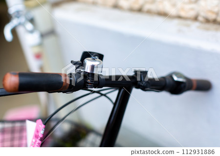 Bicycles disposed of as bulky garbage 112931886