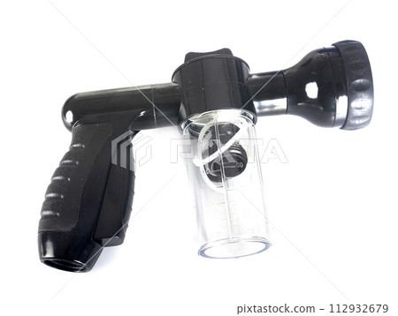 gun washing in studio 112932679
