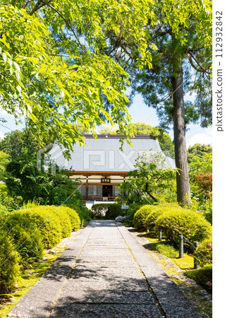 Ryuanji temple main hall 112932842