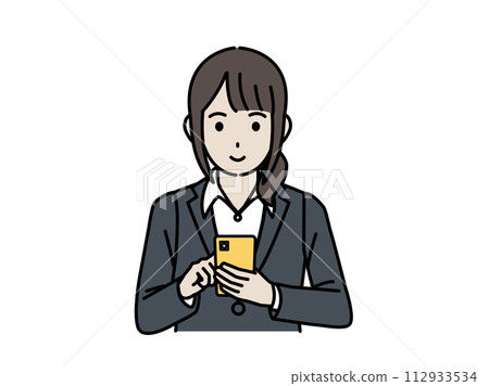 使用智慧型手機的女性辦公室職員的插圖 112933534