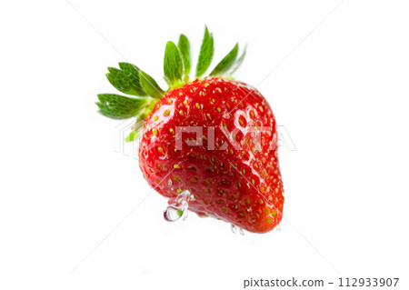 strawberry and water splash 112933907