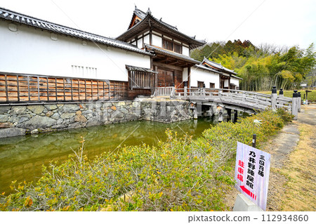 Noino Jinya, watchtower remains of Mikazukihan Jinyakan in Sayo Town, Harima Province Noino Jinya, watchtower remains of Mikazukihan Jinyakan in Sayo Town, Harima Province 112934860