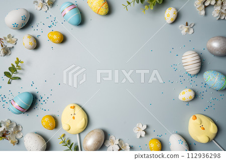 Happy Easter composition 112936298