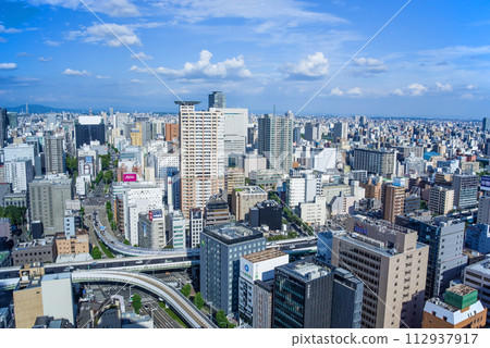 Urban landscape [Nagoya City, Aichi Prefecture] 112937917