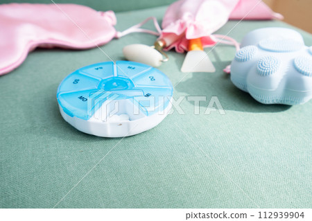 pill box with sleeping mask , sleep-wake disorders pill box with sleeping mask , sleep-wake disorders 112939904