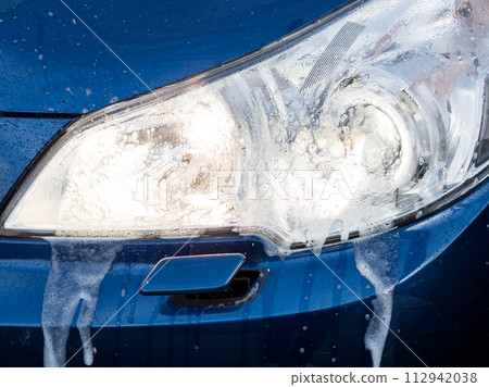[Car] Headlight washer that melts frost 112942038