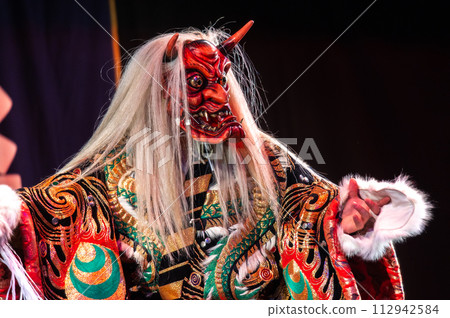 令人印象深刻的石見神樂 令人印象深刻的石見神樂 112942584