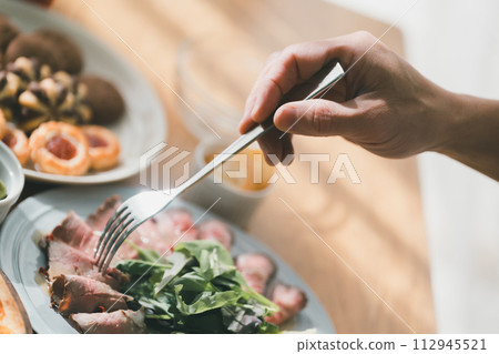 烤牛肉 112945521