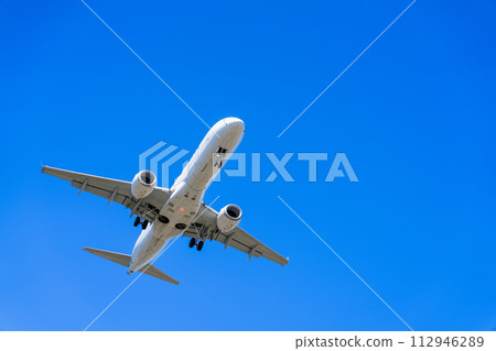 [Airplane] Embraer E-Jet E190 112946289