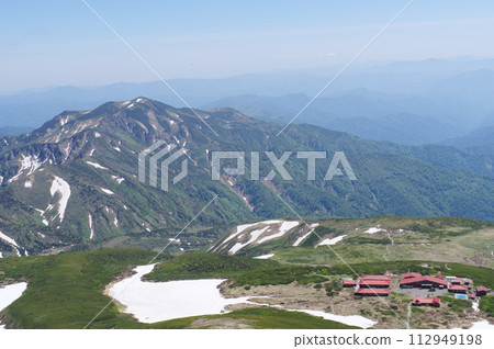 View from Hakusan Gozenmine, Hakusan Murodo and Mt. Betsuyama View from Hakusan Gozenmine, Hakusan Murodo and Mt. Betsuyama 112949198