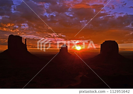 紀念碑谷 112951642