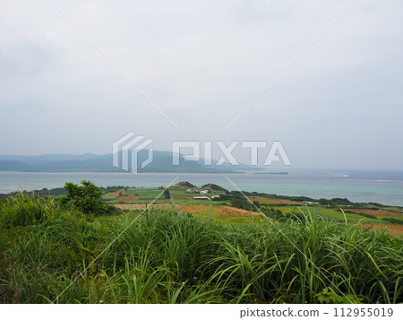 Nishi-Odake Observation Deck, one of the spectacular observation decks on Kohama Island 112955019