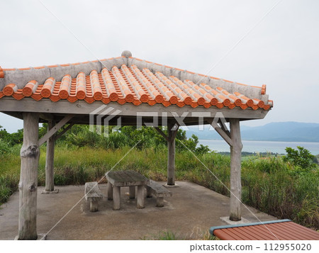 Nishi-Odake Observation Deck, one of the spectacular observation decks on Kohama Island 112955020