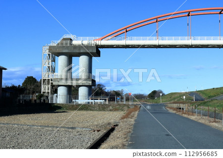 The Arakawa Aqueduct Bridge, the longest aqueduct bridge in Japan, spans the Arakawa River. The Arakawa Aqueduct Bridge, the longest aqueduct bridge in Japan, spans the Arakawa River. 112956685