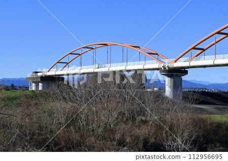 The Arakawa Aqueduct Bridge, the longest aqueduct bridge in Japan, spans the Arakawa River. The Arakawa Aqueduct Bridge, the longest aqueduct bridge in Japan, spans the Arakawa River. 112956695