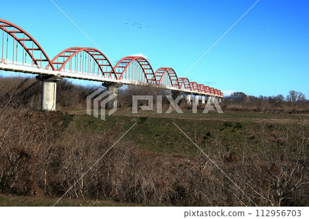Japan's longest Arakawa aqueduct bridge spanning between Arakawa City and Kumagaya City 112956703