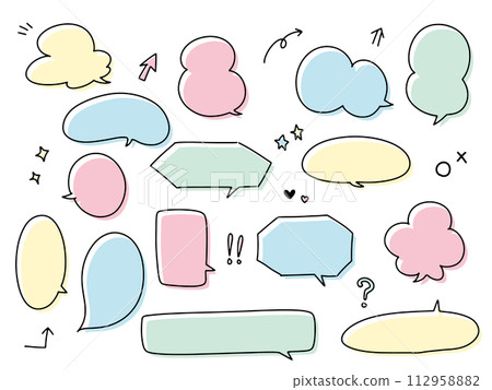 A simple hand-drawn speech bubble set 112958882