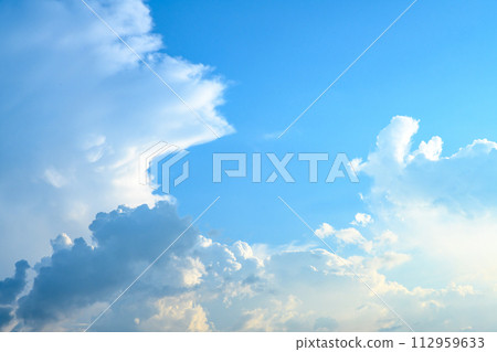 已變成藍天的雲朵框架 背景材質 背景 白天顏色 112959633