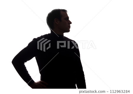 Portrait of a young man, side view 112963284