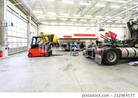 Transport service 112964577