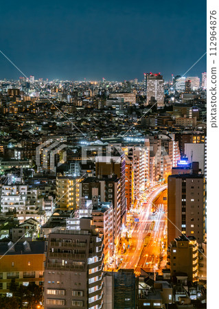 [Tokyo] Night cityscape and traffic image 112964876