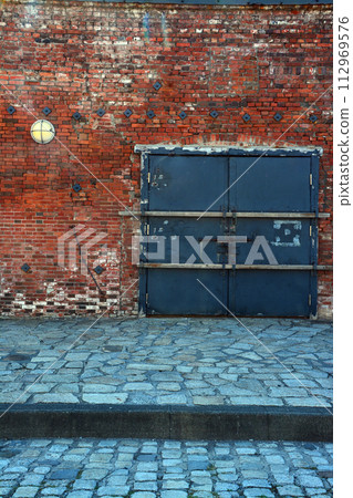 The historical atmosphere of Hakodate/Nishihatoba and Kanamori Red Brick Warehouse area The historical atmosphere of Hakodate/Nishihatoba and Kanamori Red Brick Warehouse area 112969576