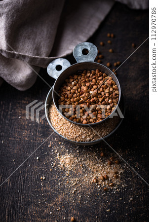 Gluten free healthy organic buckwheat flour 112970786