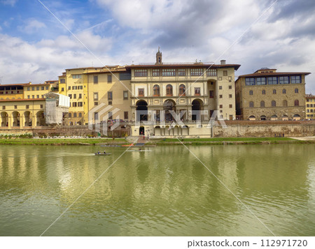 uffizi gallery museum building view from arno river florence italy 112971720