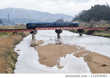 [Miyazu Line] Crossing the Noda River to the Tango Sea 112976461