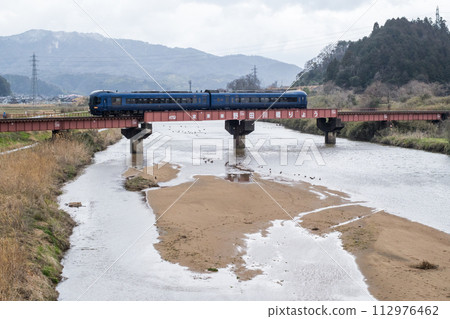 [Miyazu Line] Crossing the Noda River to the Tango Sea 112976462