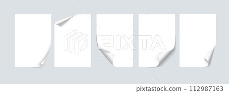 Papers with rolled corners realistic vector illustration set 112987163