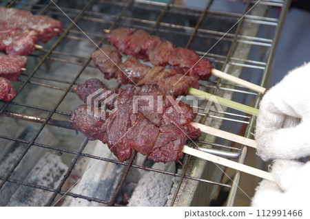 Charcoal grilled Hokkaido beef sagari meat Hokkaido products exhibition 5 Charcoal grilled Hokkaido beef sagari meat Hokkaido products exhibition 5 112991466