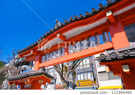 東京都新宿區善國寺（神樂坂毗沙門天） 112994466