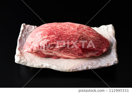 國產黑毛和牛大腿肉(心心)1.7kg 國產黑毛和牛大腿肉(心心)1.7kg 112995331