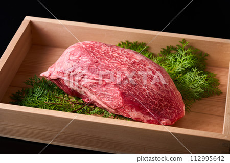 國產黑毛和牛大腿肉（心心）1.7kg 112995642