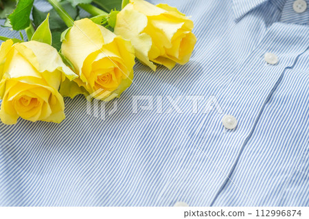 Image of yellow roses and Father's Day Image of yellow roses and Father's Day 112996874